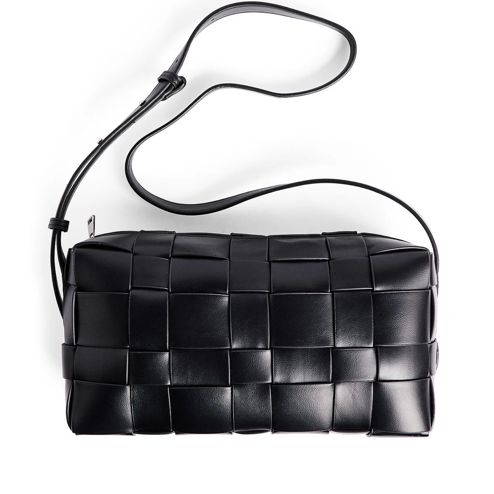 NA-KD boxy woven crossbody bag in vegan leather - new with tags